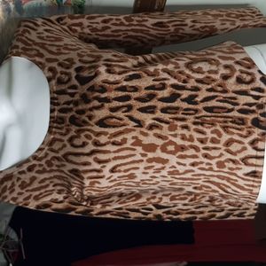 Jones New York cougar print sweater